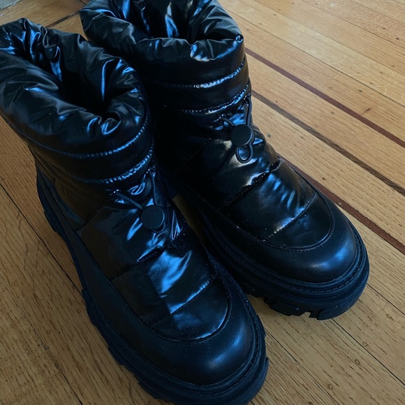 Chunky puffer ankle boots - Picture 2 of 4